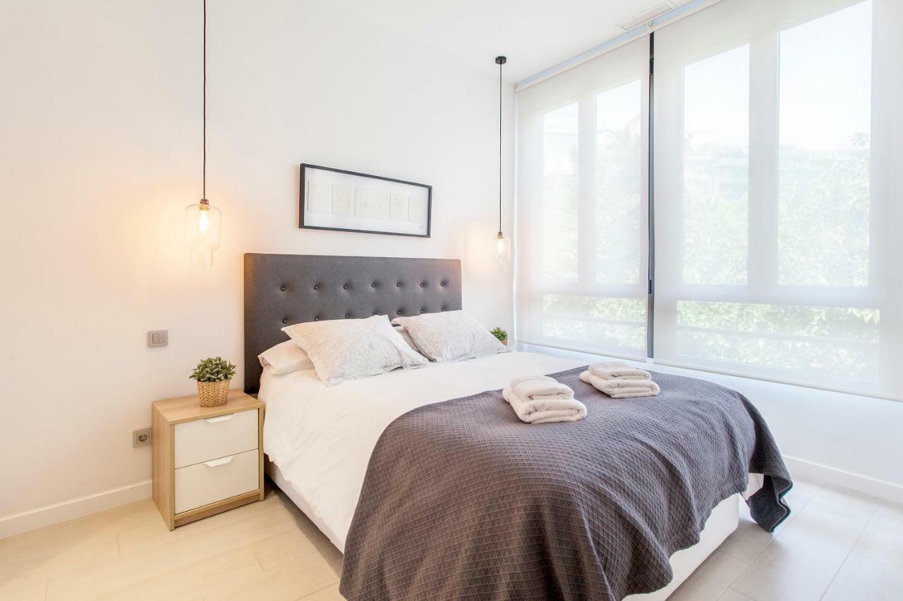 G&V Apartments Close To Center บาเลนเซีย ภายนอก รูปภาพ