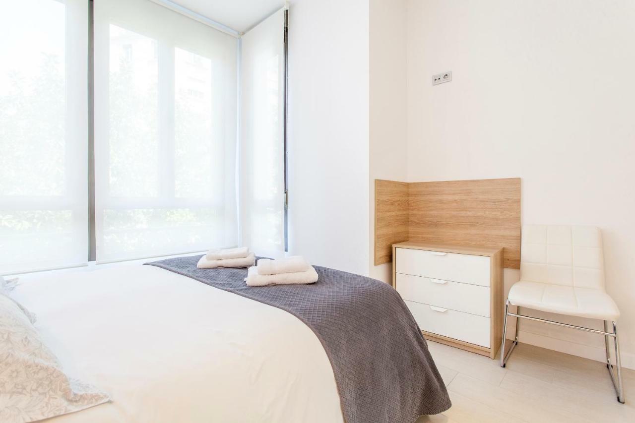 G&V Apartments Close To Center บาเลนเซีย ภายนอก รูปภาพ